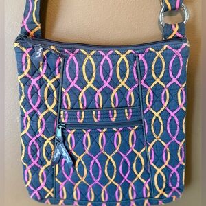 Vera Bradley Jazzy Swirls Crossbody Bag w/adjustable Strap